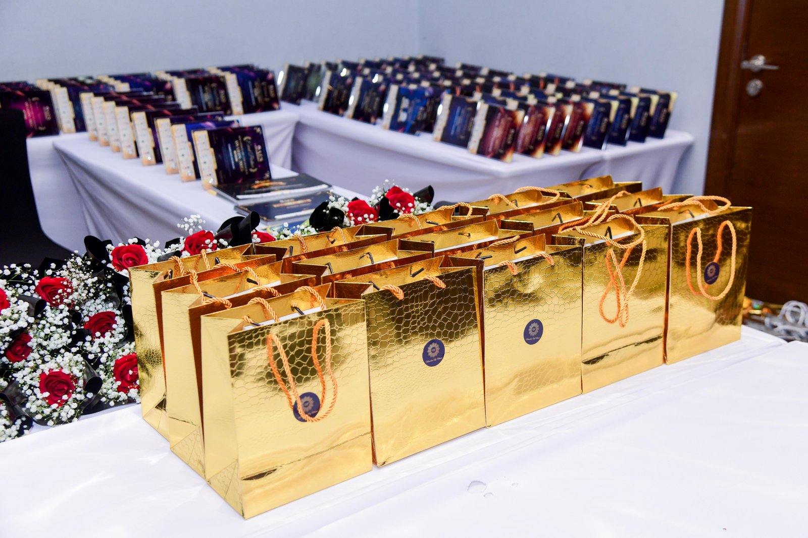 Remarkable AES Gallery Capture 142